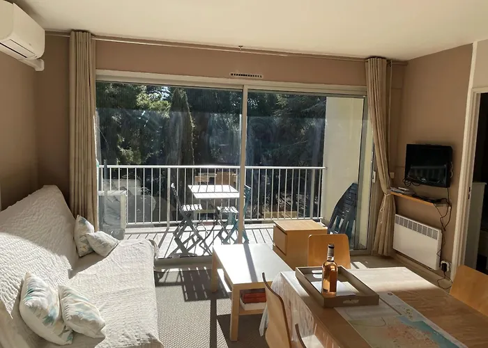 Lägenhet - De Renecros *